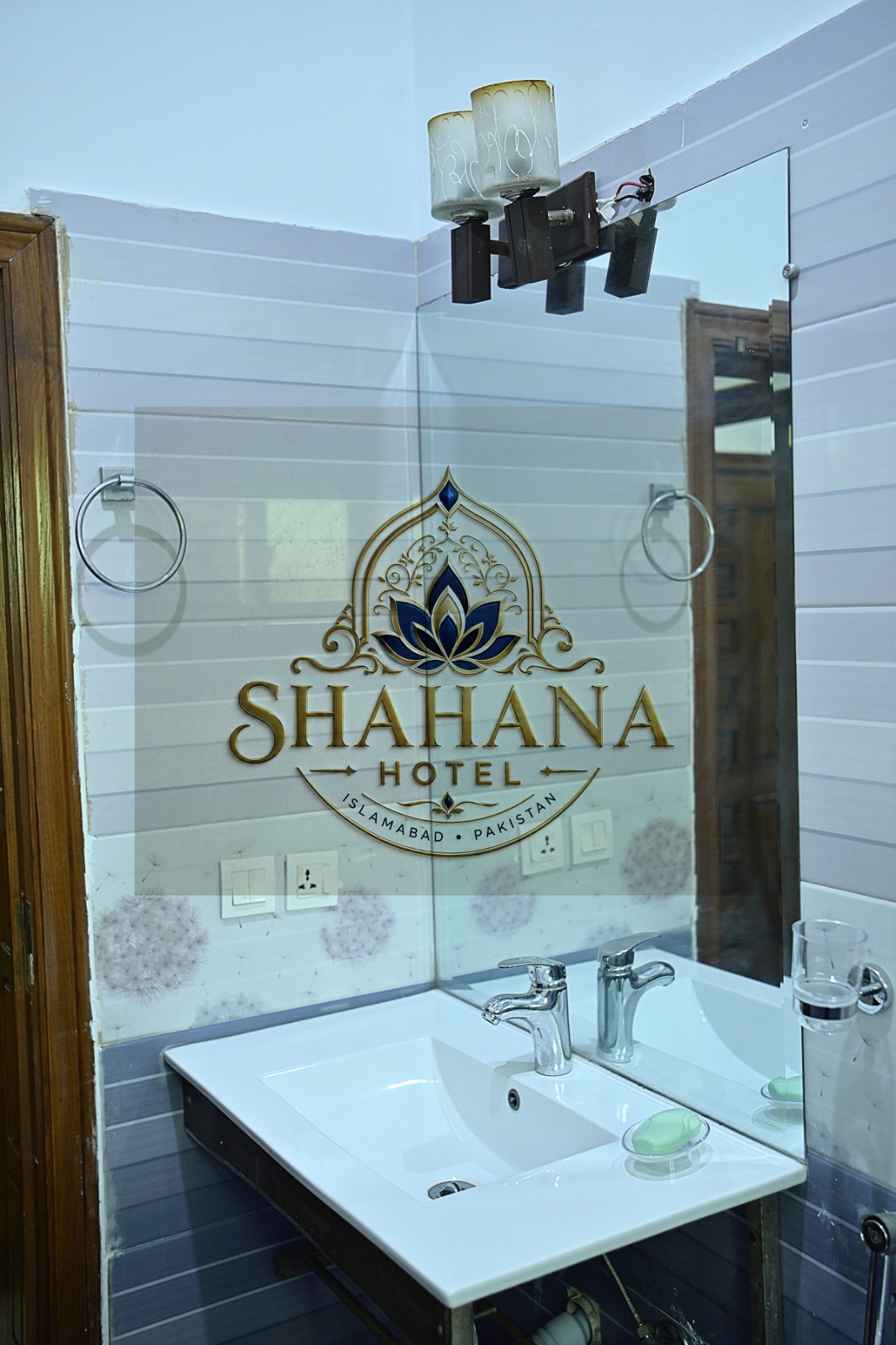 Guest House in G-13 Islamabad